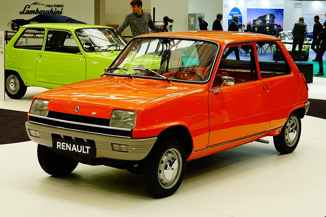 La Renault 5 (1972) présentée à l'édition 2022 de la Rétromobile