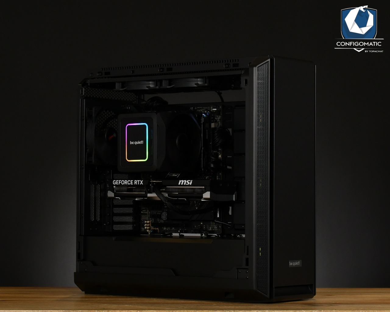 Aperçu du montage finalisé de l'ordinateur par l'équipe TopAchat